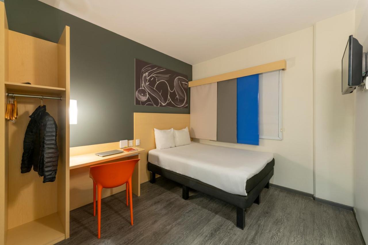 Ibis Queretaro Hotell Exteriör bild