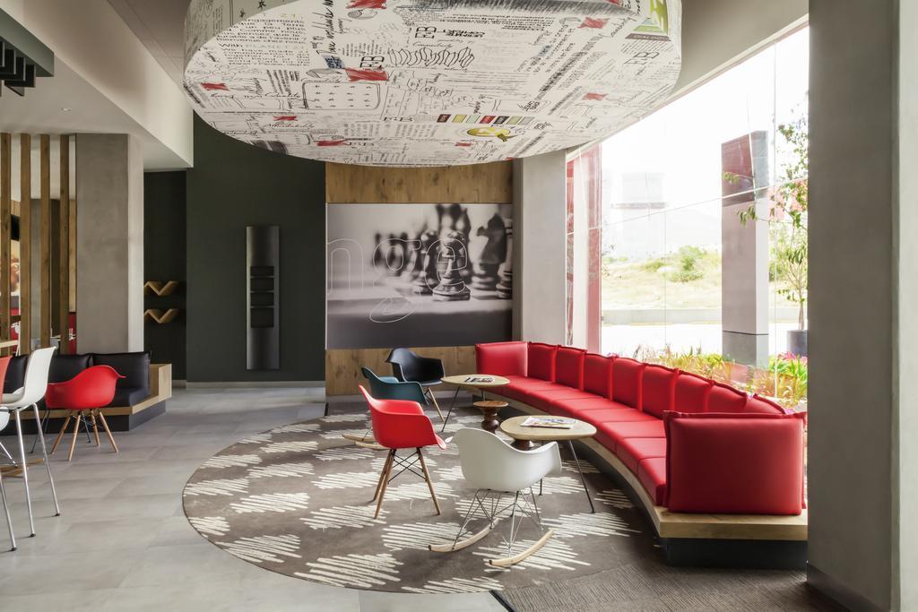 Ibis Queretaro Hotell Exteriör bild
